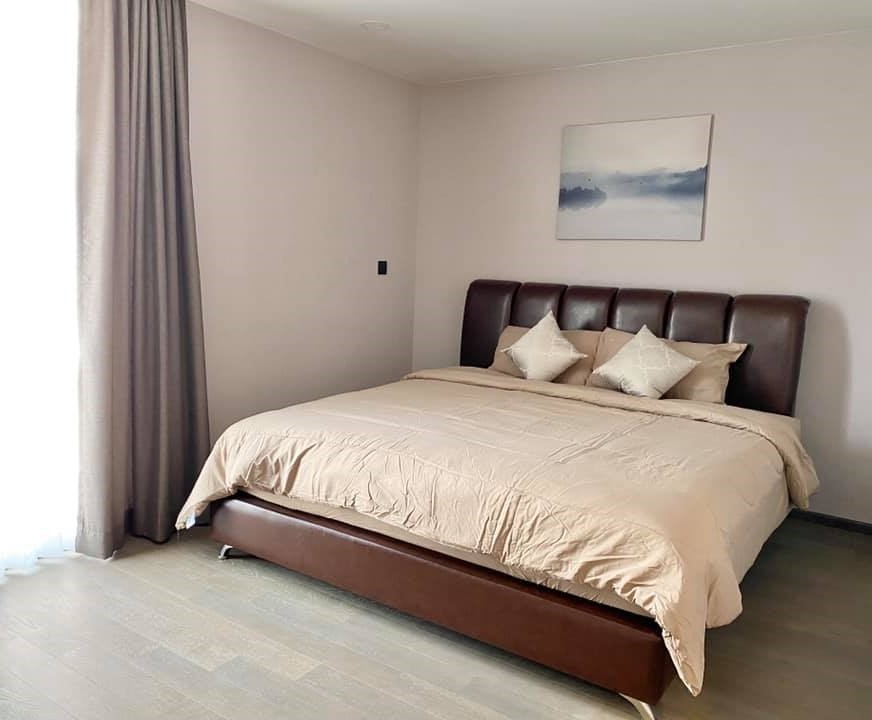 For RentCondoSiam Paragon ,Chulalongkorn,Samyan : Klass Siam【𝐑𝐄𝐍𝐓】🔥2 bedroom condo Beautifully decorated, spacious and comfortable, pool view, near BTS National Stadium🔥 Contact Line ID: @hacondo