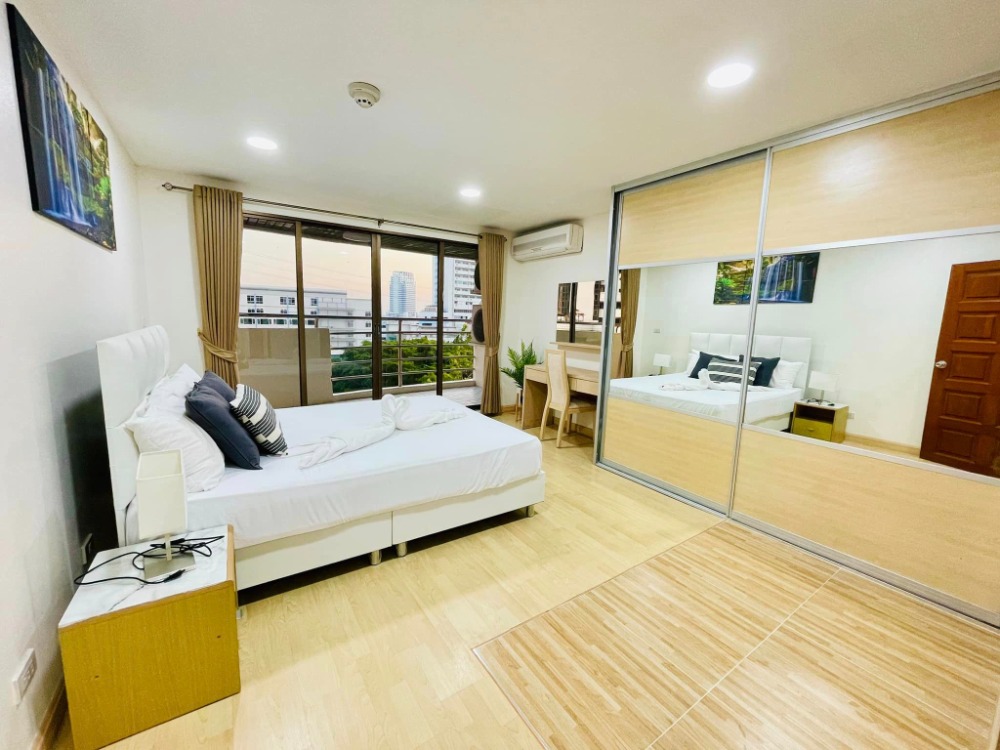 For RentCondoPattanakan, Srinakarin : 📢🏢 For sale/rent: Condo Flora Ville / Flora Ville