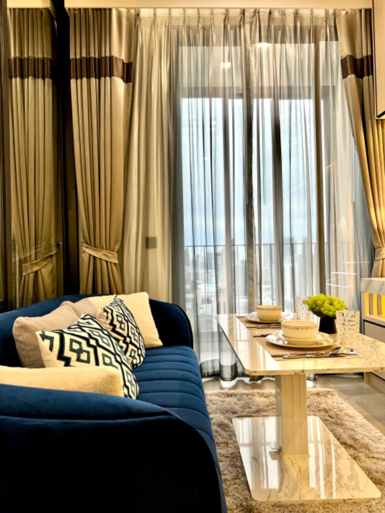 THE ADDRESS SIAM - RATCHATHEWI Loading...