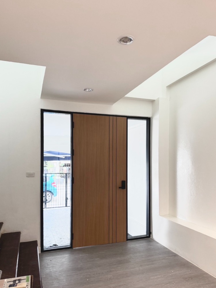 For RentTownhomeYothinpattana,CDC : Townhouse for rent, 3 floors, renovated throughout ✨ Along the expressway - Ekkamai