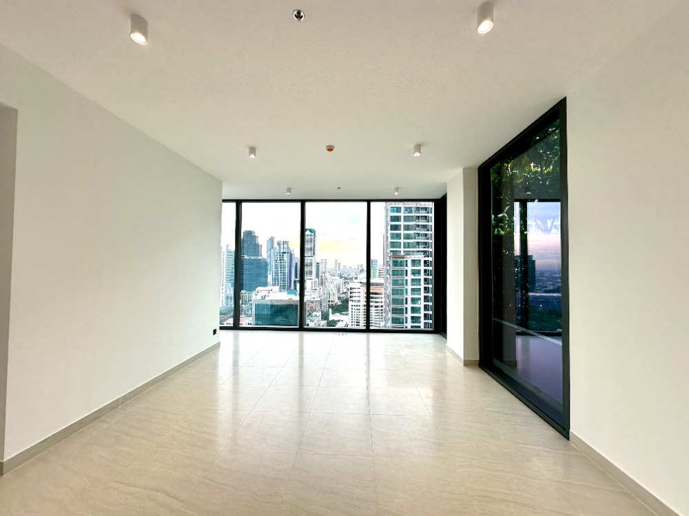 Sale DownCondoSathorn, Narathiwat : ❤️‍🔥 Urgent!! Before transfer Garden Unit TAIT 12 - 2BR / 2BTH (87.5 sqm) 29,940,000 THB - Pet Friendly