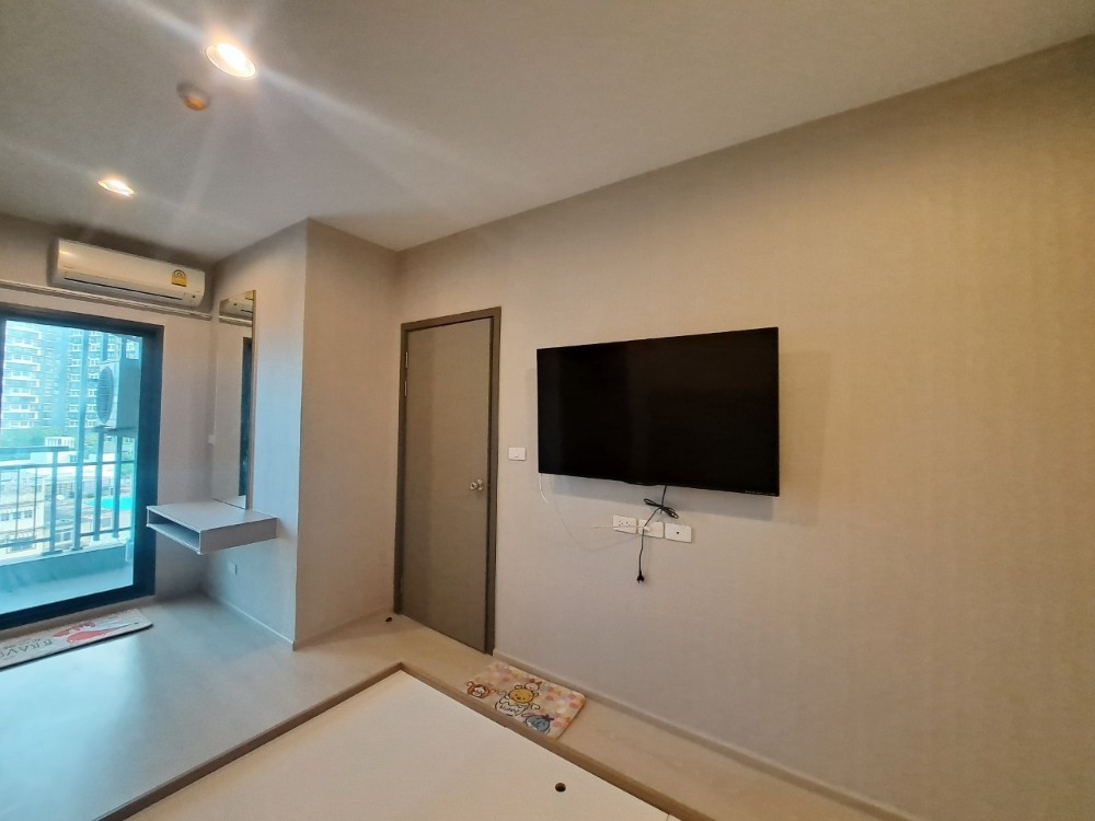 Selling special price 1 ฺ BED 1, 1 water 35 sqm. New room 3.2 million Loading...