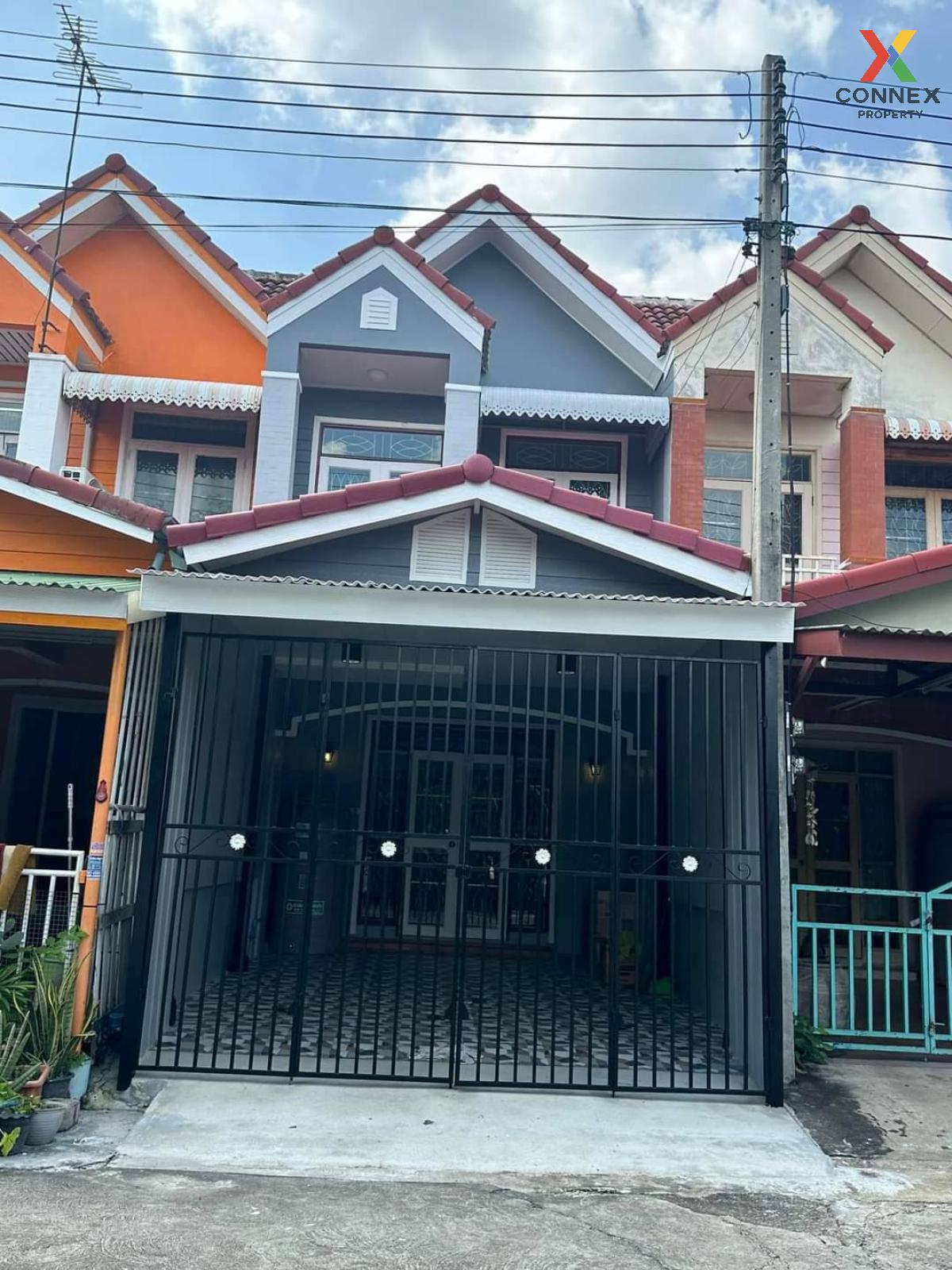 For SaleTownhomeNakhon Pathom : For Sale Townhouse/Townhome  , Siwarat 5 , Krathum Lom , Sam Phran , Nakhon Pathom , CX-109599