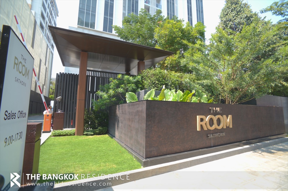 ขายคอนโดสาทร นราธิวาส : 11.5 MB ถูกสุดในตึก ห้องมีจริง นัดดูได้ 2b2b 78 Sqm ชั้นสูง โทร 0968516616