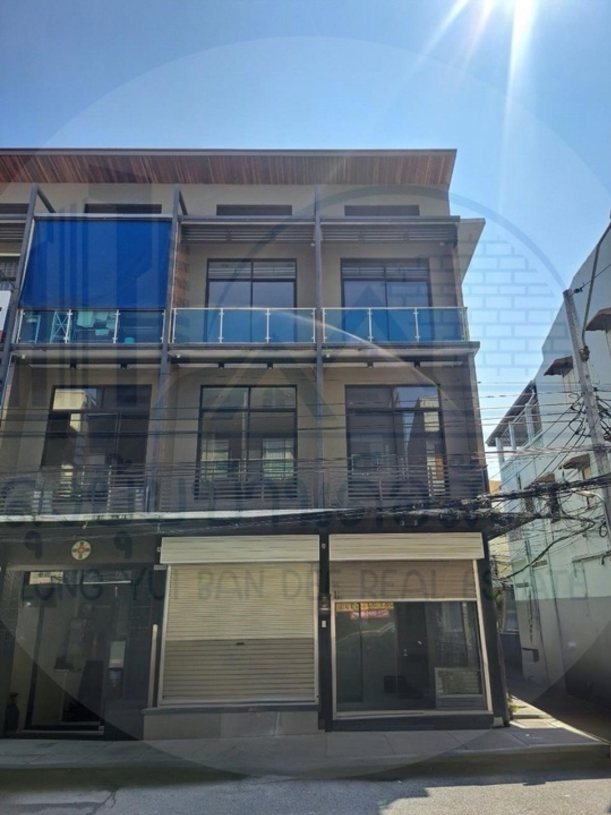 ให้เช่า Home Office เสาชิงช้า ตรอกข้าวสาร 🏡🎊💸家庭辦公室出租,Giant Swing,考山巷 Loading...