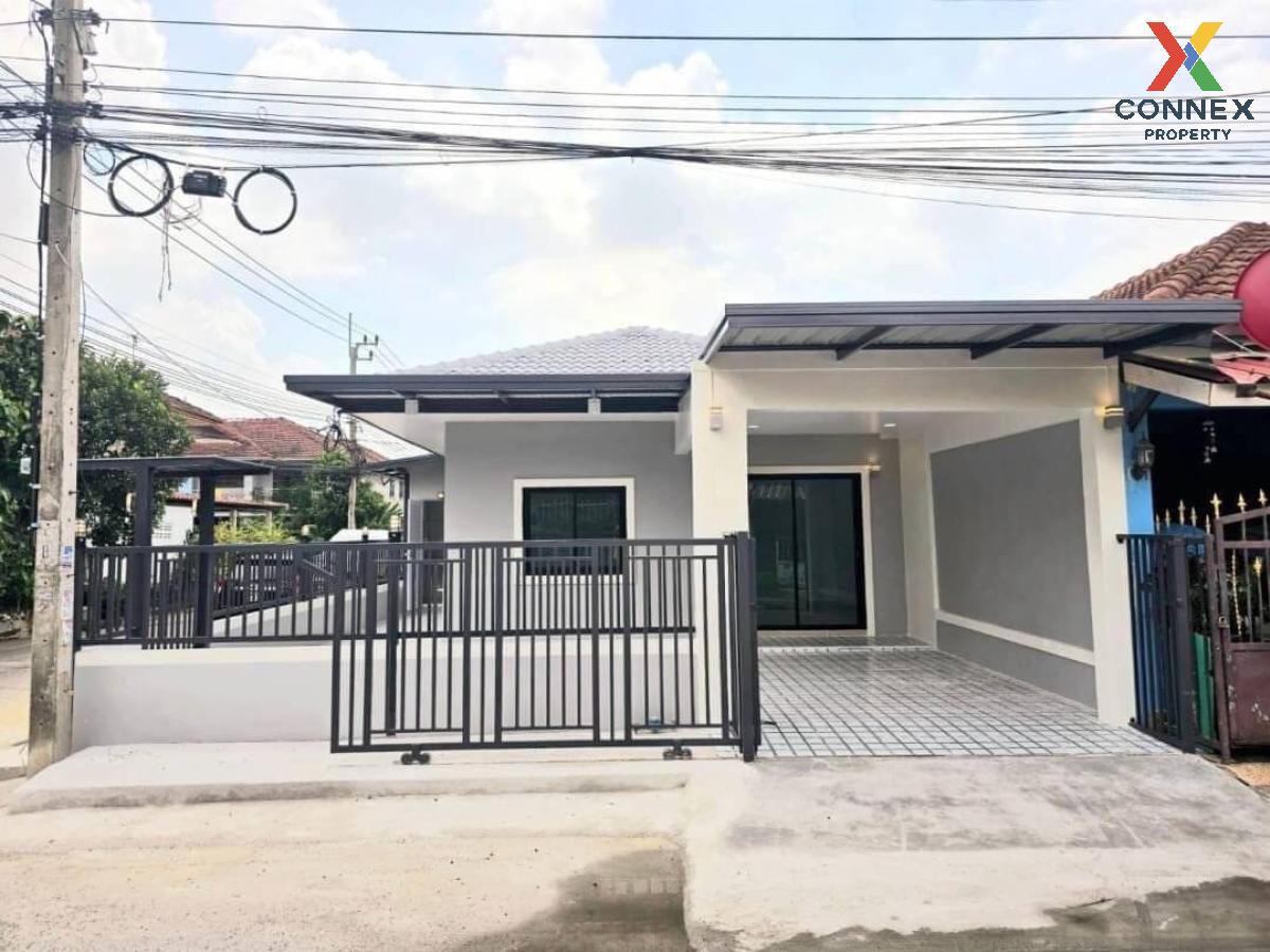 For SaleTownhomeNonthaburi, Bang Yai, Bangbuathong : For Sale Townhouse/Townhome  , Baan Pruksa 3 Soi Watlatpladuk , Bang Khu Rat , Bang Bua Thong , Nonthaburi , CX-110275