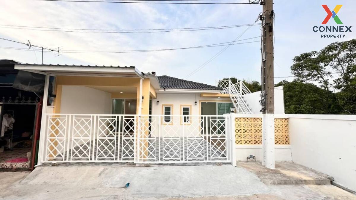 For SaleTownhomeNonthaburi, Bang Yai, Bangbuathong : For Sale Townhouse/Townhome  , Baan Pruksa 3 Soi Watlatpladuk , Bang Khu Rat , Bang Bua Thong , Nonthaburi , CX-110274
