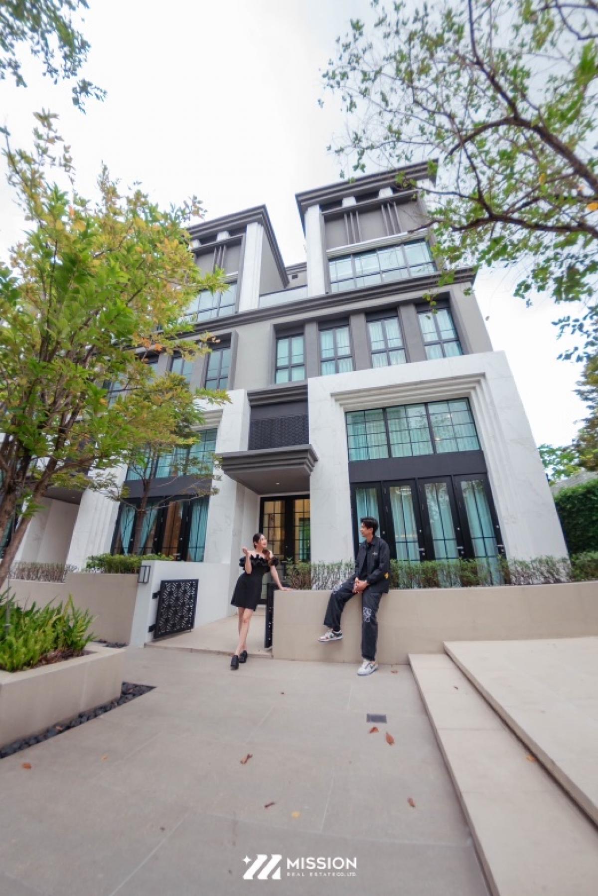 ขายสะพานควาย จตุจักร : แคมเปญเช่าซื้อ One Atelier Private Residence พหลโยธิน บ้านแฝดและทาวน์โฮม 4.5 ชั้น ระดับ Luxury มีลิฟต์ทุกหลัง!! ใกล้รถไฟฟ้าสถานีเสนานิคม