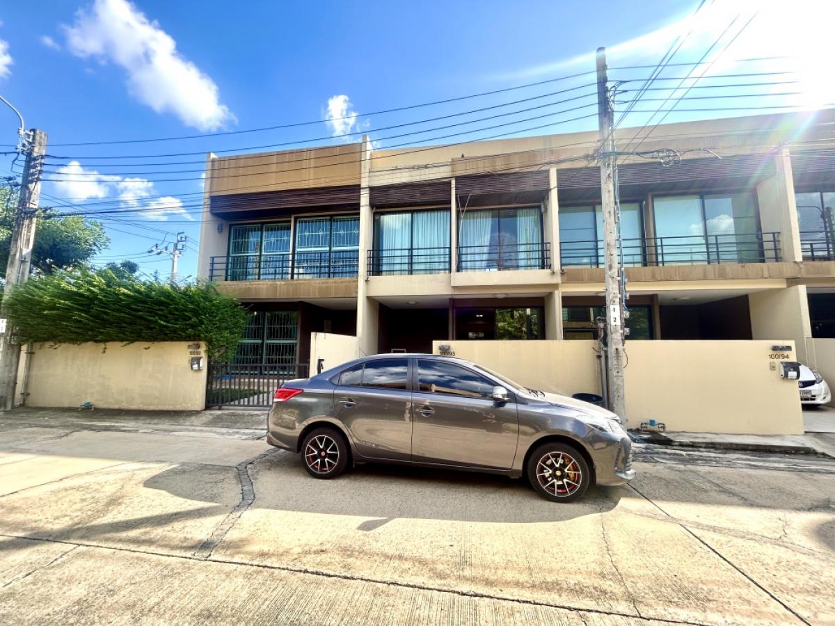 For RentTownhomeSeri Thai, Ramkhamhaeng Nida : For rent: Townhome Urbano Ramkhamhaeng 94, house for rent, 3 bedrooms, 2 bathrooms