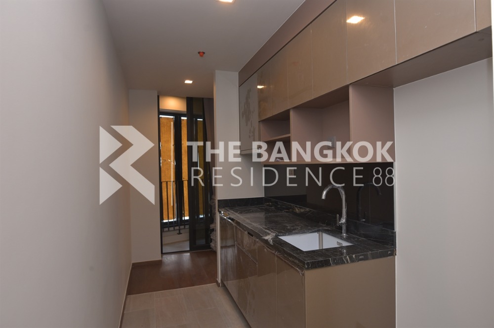 For SaleCondoAri,Anusaowaree : Urgent sale, empty room, no one has ever rented it, next to BTS Anusawari, Ideo Q Victory 2B2B 60.40 Sqm., only 13.5 MB!!