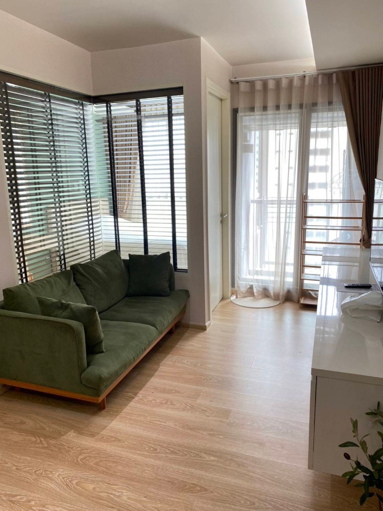 For RentCondoSukhumvit, Asoke, Thonglor : LTH11277- H Sukhumvit 43 FOR RENT Size 40 sqm. 1 bed 1 bath BTS Phrom Phong Station ONLY 28K/Month