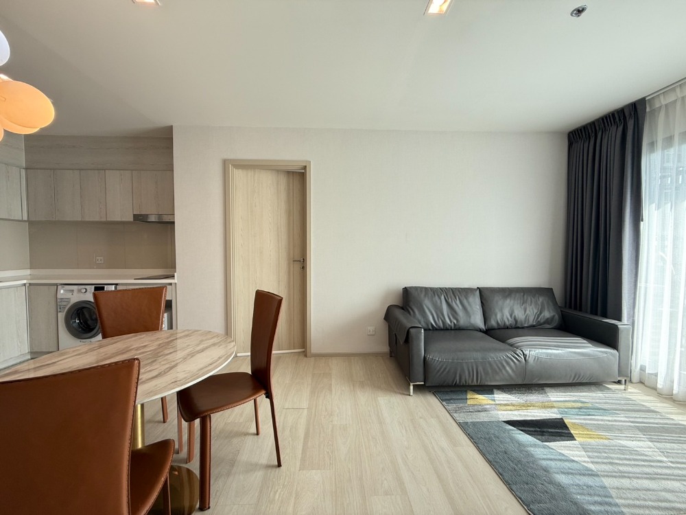 ให้เช่าคอนโดวิทยุ ชิดลม หลังสวน : ⚜️ Corner 2 Bedrooms for rent life one wireless ⚜️