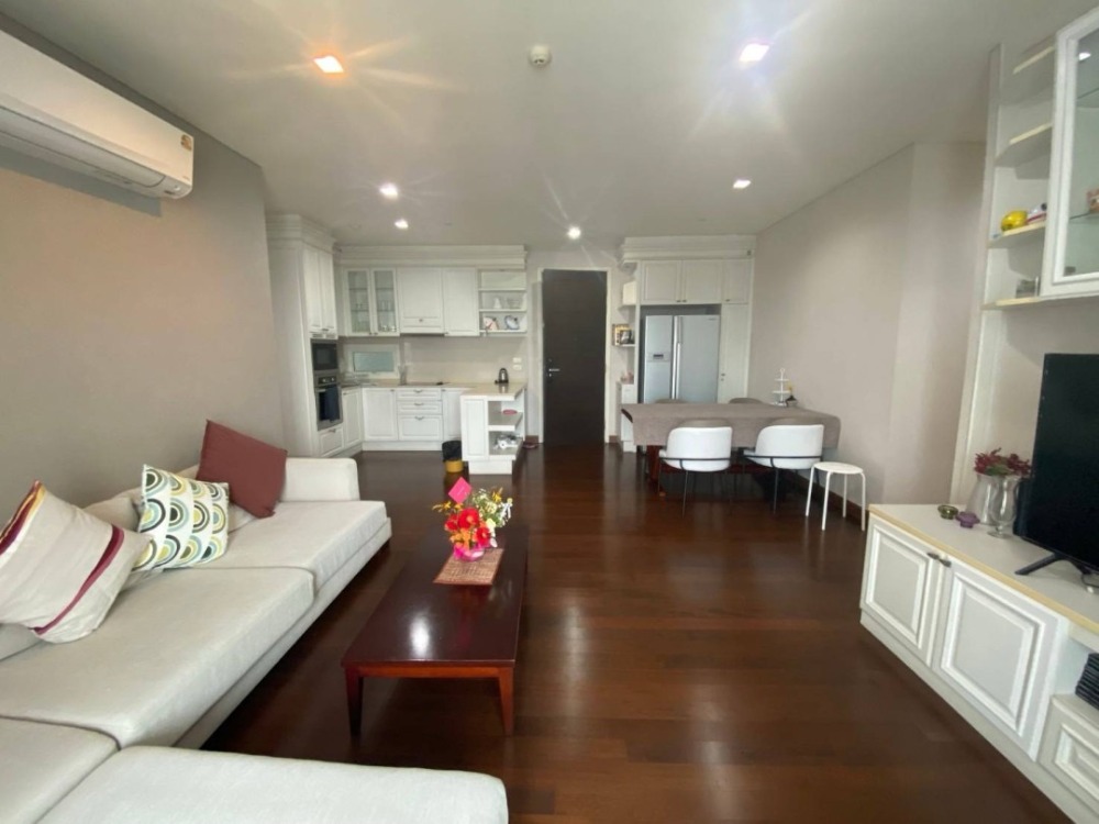 For RentCondoSukhumvit, Asoke, Thonglor : ✨ Available 14/2/25
Rare item combine unit, 4 beds at Ivy Thonglor , fully furnished, unblocked view, near The common and J Avenue