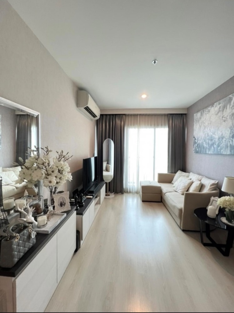 For RentCondoRatchadapisek, Huaikwang, Suttisan : For rent: Life Ratchadaphisek, large room (corner room), 2 bedrooms, beautiful, ready to move in, garden view, near MRT Huai Khwang. Interested, add Line @841qqlnr