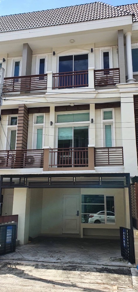 For RentTownhomeKaset Nawamin,Ladplakao : M679 Premium Place Ekkamai-Ramintra