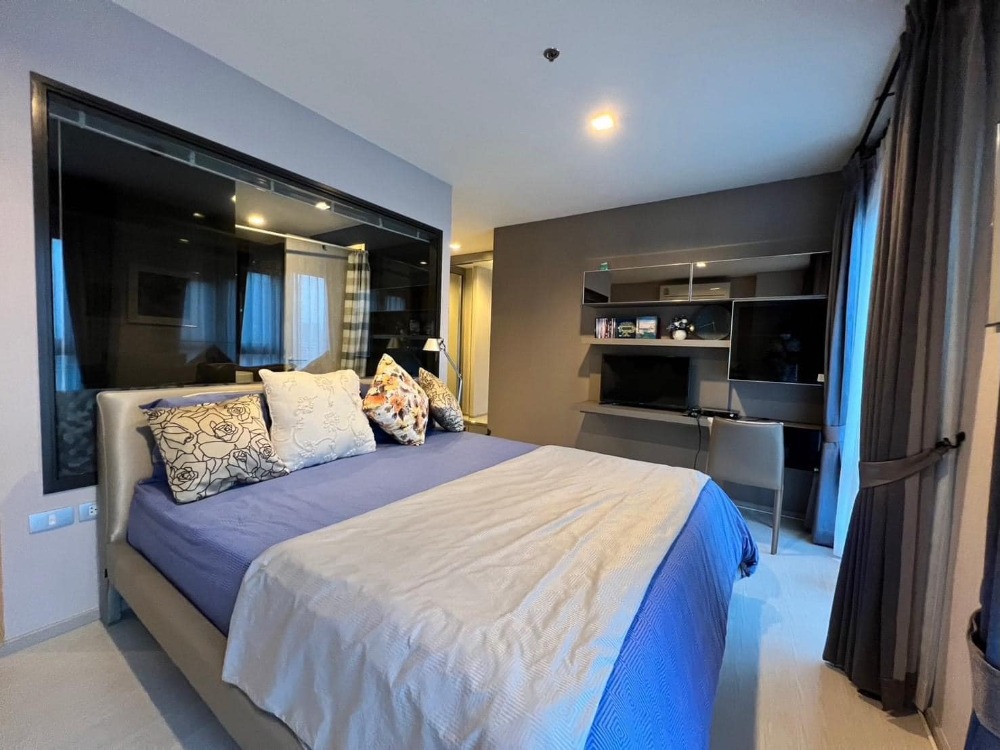 ให้เช่าคอนโดสุขุมวิท อโศก ทองหล่อ : For Rent: Condo, Rhythm Sukhumvit 36-38, 1 Bedroom /1 Bathroom *Fully Furnished /High Floor /Corner Unit & Ready to move in*