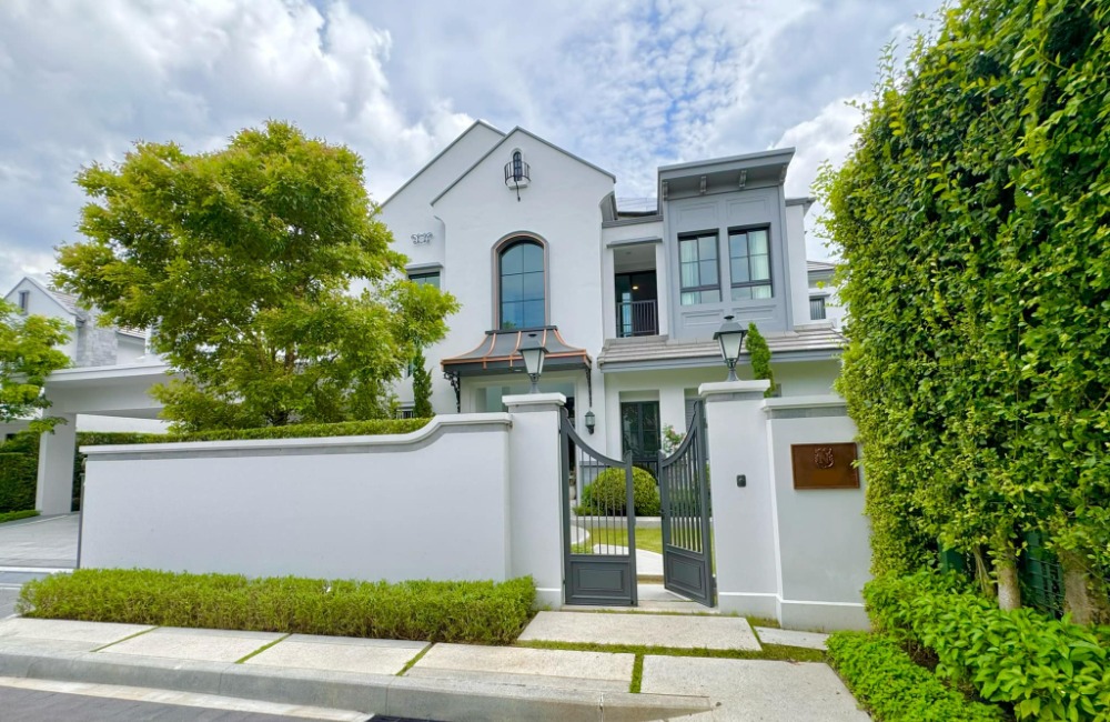 ขายบ้านพัฒนาการ ศรีนครินทร์ : For Sale: Detached House, Nantawan Rama 9-Krungthep Kreetha, 5 Bedrooms /6 Bathrooms /2-Storey *Fully Furnished /Corner Unit* Ready to move in