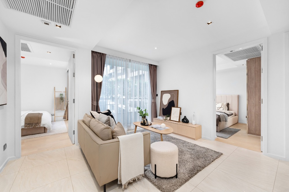 Condo for Rent: 2 Bedrooms, 2 Bathrooms at Craft Ploenchit Loading...