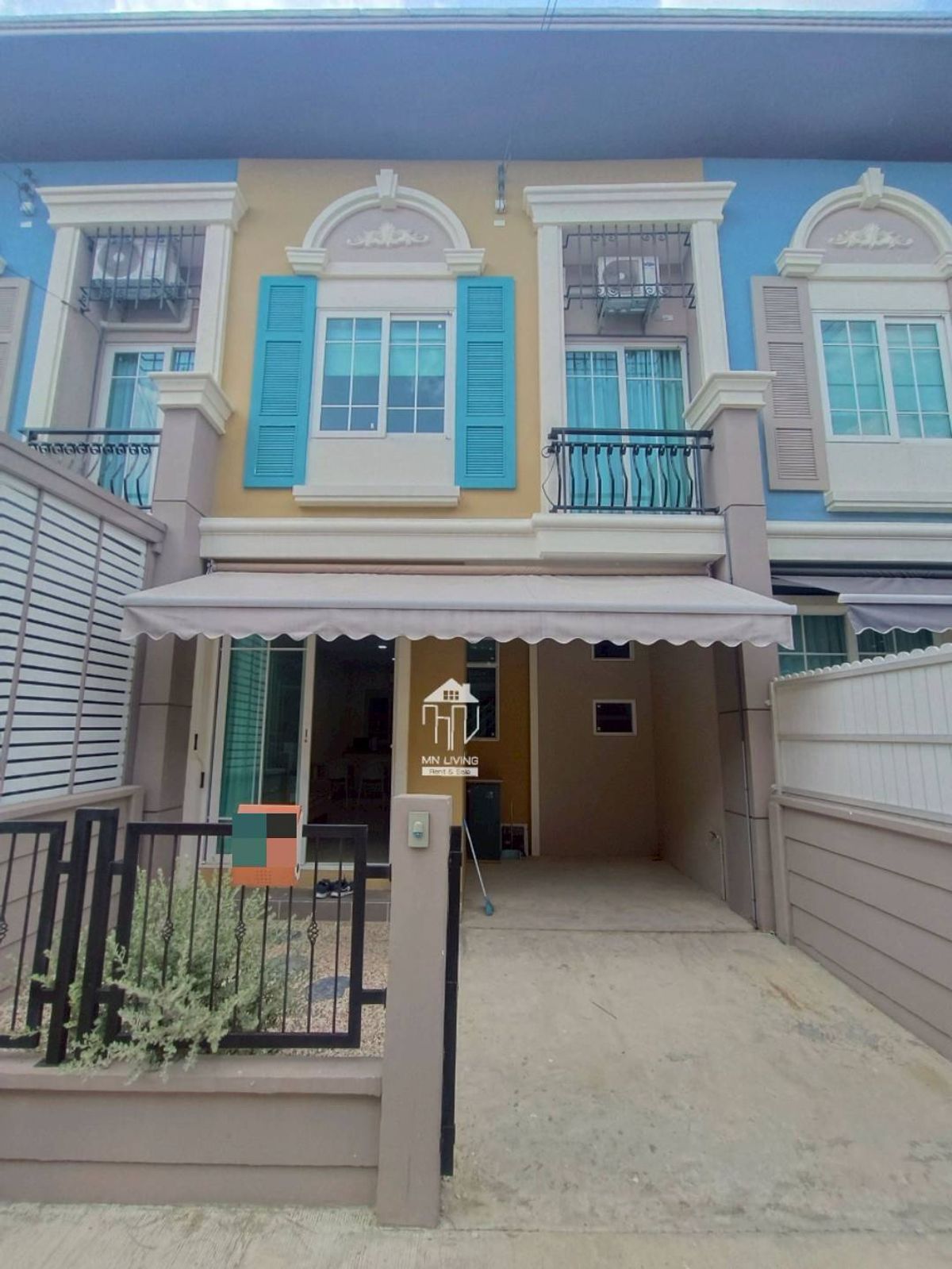 ให้เช่าทาวน์โฮมปทุมธานี รังสิต ธรรมศาสตร์ : ให้เช่าทาวน์โฮม 2 ชั้น โครงการ โกลเด้น ทาวน์ ฟิวเจอร์ รังสิต สวยตรงปกแน่นอน