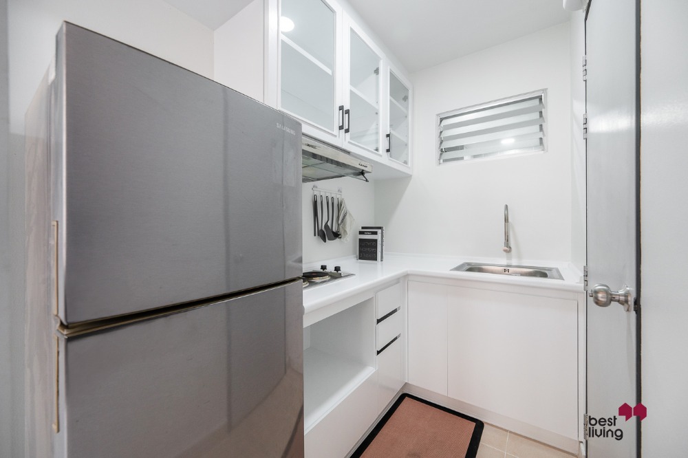 𝟭-Bedroom, spacious 𝟰𝟮 sqm., closed kitchen and located near 𝗠𝗥𝗧🚅 Loading...