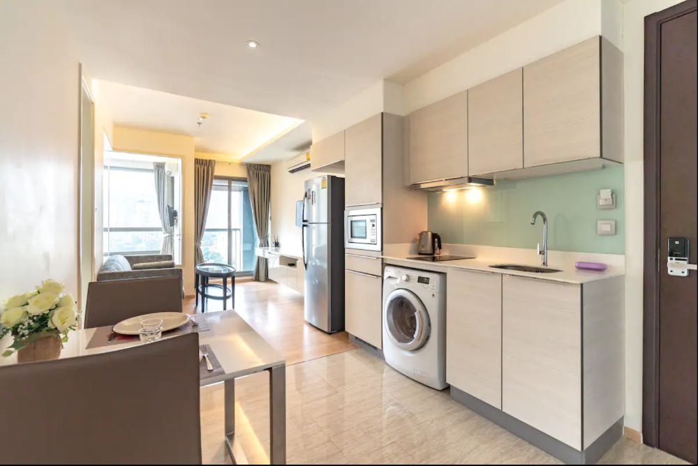 ให้เช่าคอนโดสุขุมวิท อโศก ทองหล่อ : ให้เช่า H Sukhumvit 43 ขนาด 41 ตร.ม. 1 ห้องนอน 1 ห้องน้ำ ชั้น 12