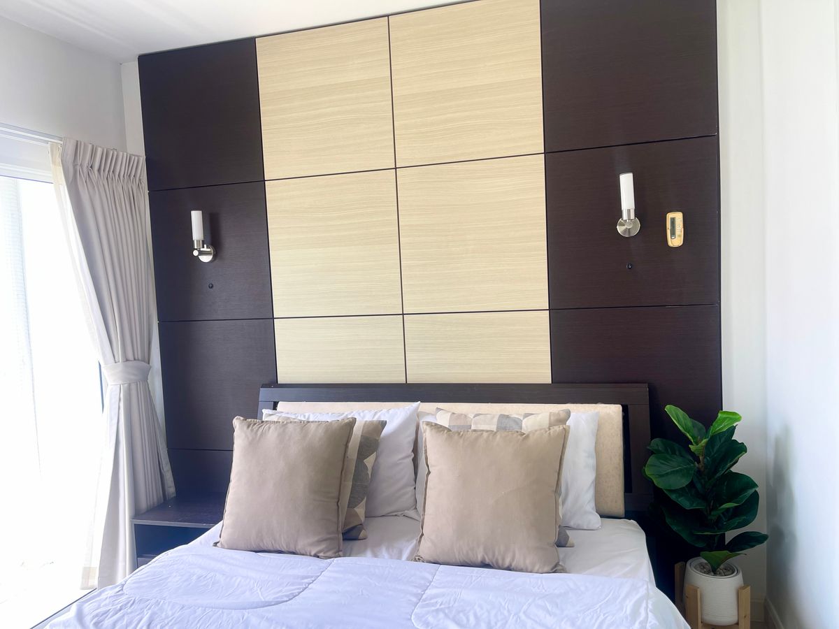 For RentCondoThaphra, Talat Phlu, Wutthakat : For rent: Metro Park Sathorn, spacious interior, decorated in a modern style, stylish and luxurious.