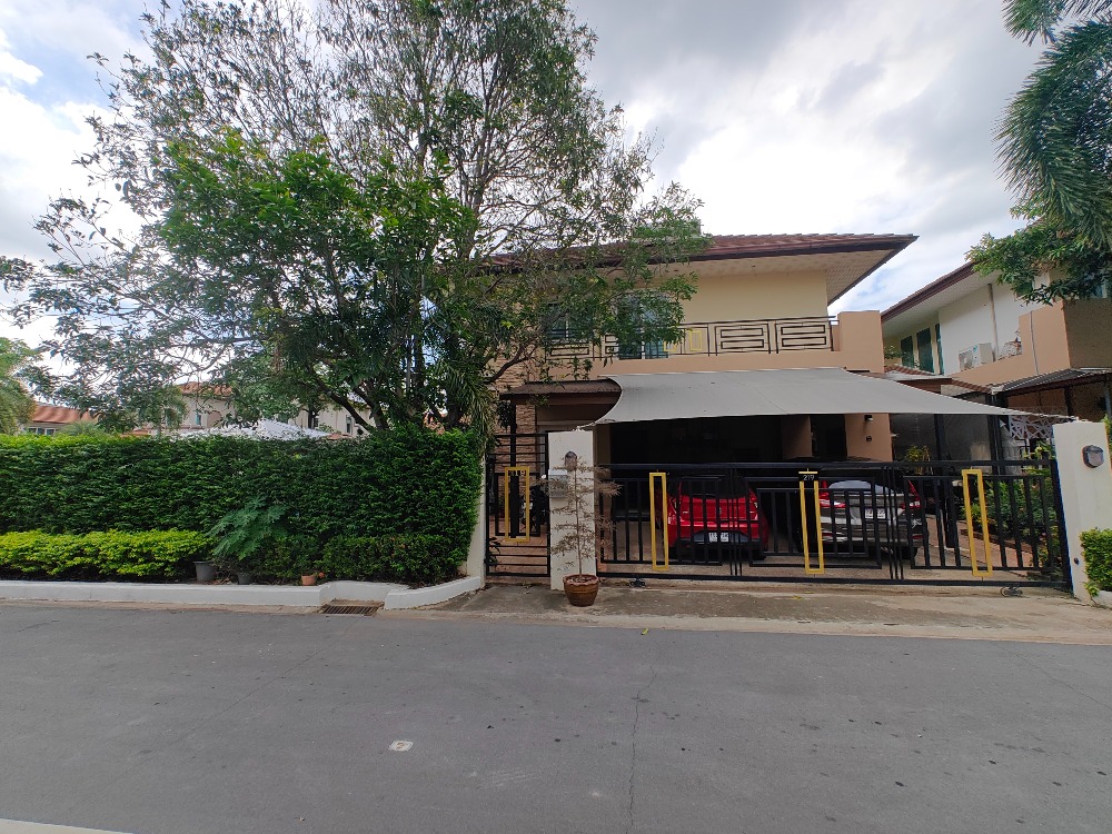 ขายบ้านลาดกระบัง สุวรรณภูมิ : Villa Nakarin Onnut-wongwaen 6+1 Bedroom 6 Bathrooms detached house for sale 150sqw