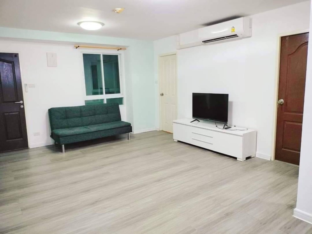 For SaleCondoRatchadapisek, Huaikwang, Suttisan : ขายด่วน !! 2 ห้องนอน 2 ห้องน้ำ 68.56 ตารางเมตร