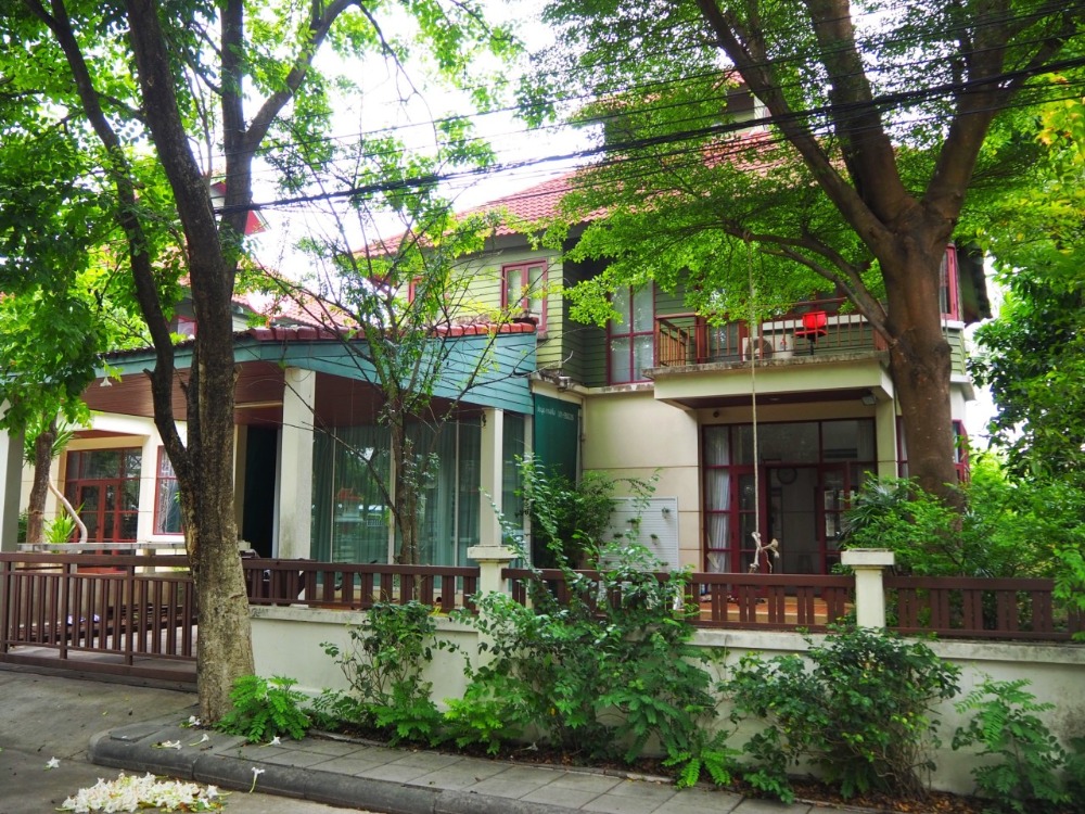 For RentHouseRama 2, Bang Khun Thian : Single house for rent “Chaiklong Village“ Rama 2 Soi Wat Yai Rom (Soi 33) 4 bedrooms, 3 bathrooms, near Rung Arun School, quiet, shady, private