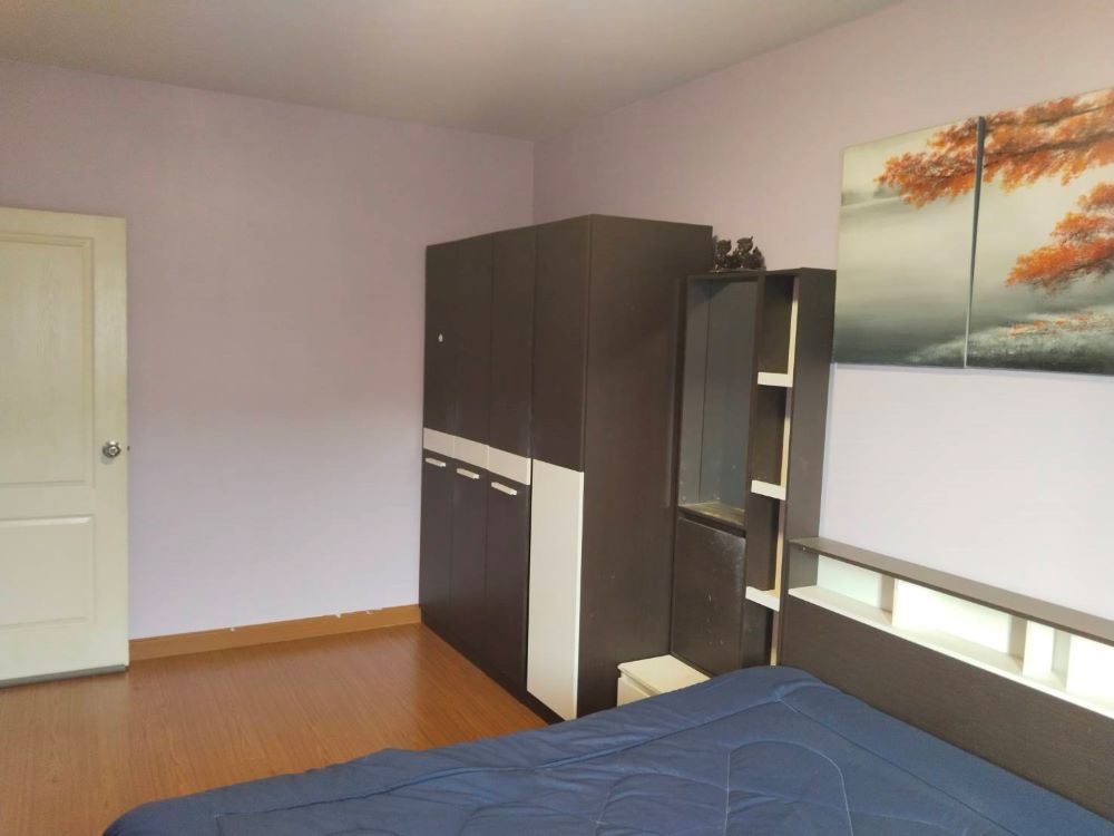 For sale: 2-storey townhouse, Supalai Bella, Wongwaen-Lam Luk Ka, Khlong 4, near the Green Line, Khlong 4 Station, for sale with tenants (owner sells himself) Loading...