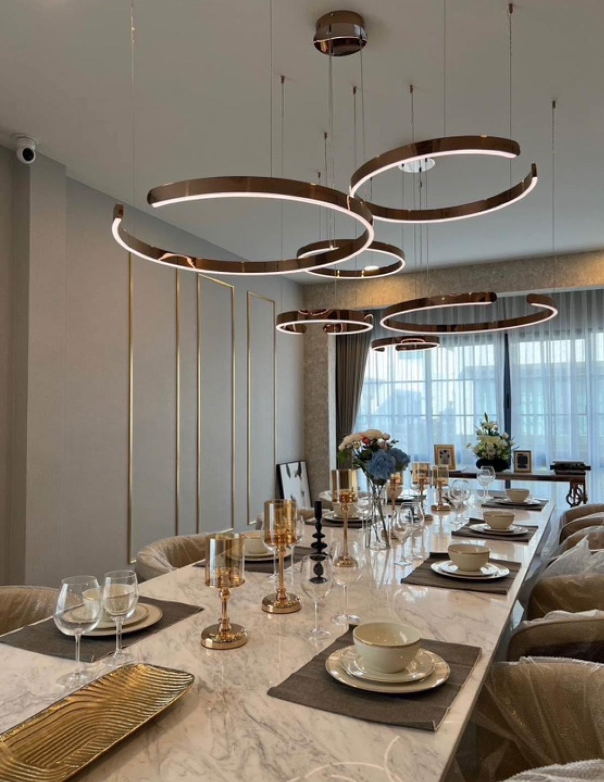 For RentHouseBangna, Bearing, Lasalle : For rent: The City Bangna 2, size 500 Sq.m, 5 bed, 6 bath, only 400000/month, contact 086-795-9997 (Jimmy)