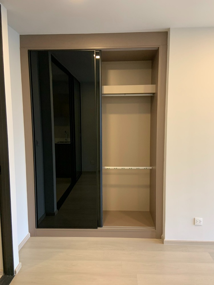 ðĨ āļĢāļēāļāļēāļāļĩāļāļĩāđāļŠāļļāļ LIFE āļāļŦāļĨ-āļĨāļēāļāļāļĢāđāļēāļ§ āļāļĩāļĨāļāļĢāļāļāļąāļāđāļāļĢāļāļāļēāļĢāļāļĢāđāļāļĄāļāđāļāļĢāļāļ BTS āļŦāđāļēāđāđāļĒāļāļĨāļēāļāļāļĢāđāļēāļ§ āđāļāļĨāđ Central Ladprao Loading...