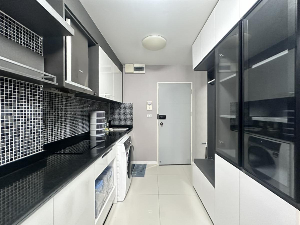 For RentCondoLadkrabang, Suwannaphum Airport : Condo for rent, near the airport, price 15,000 baht, 2 bedrooms, 2 bathrooms, if interested, please inquire 0808144488