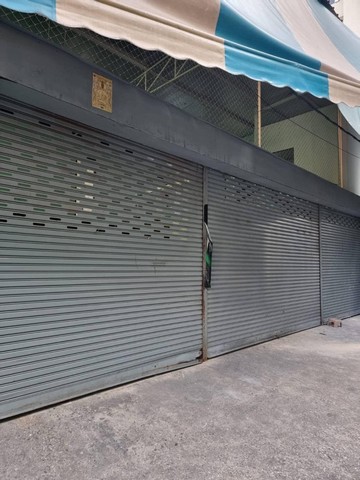 For RentWarehouseAri,Anusaowaree : HR2163 Warehouse for rent, size 194 sq m., Din Daeng area, near Victory Monument, suitable for small warehouses.