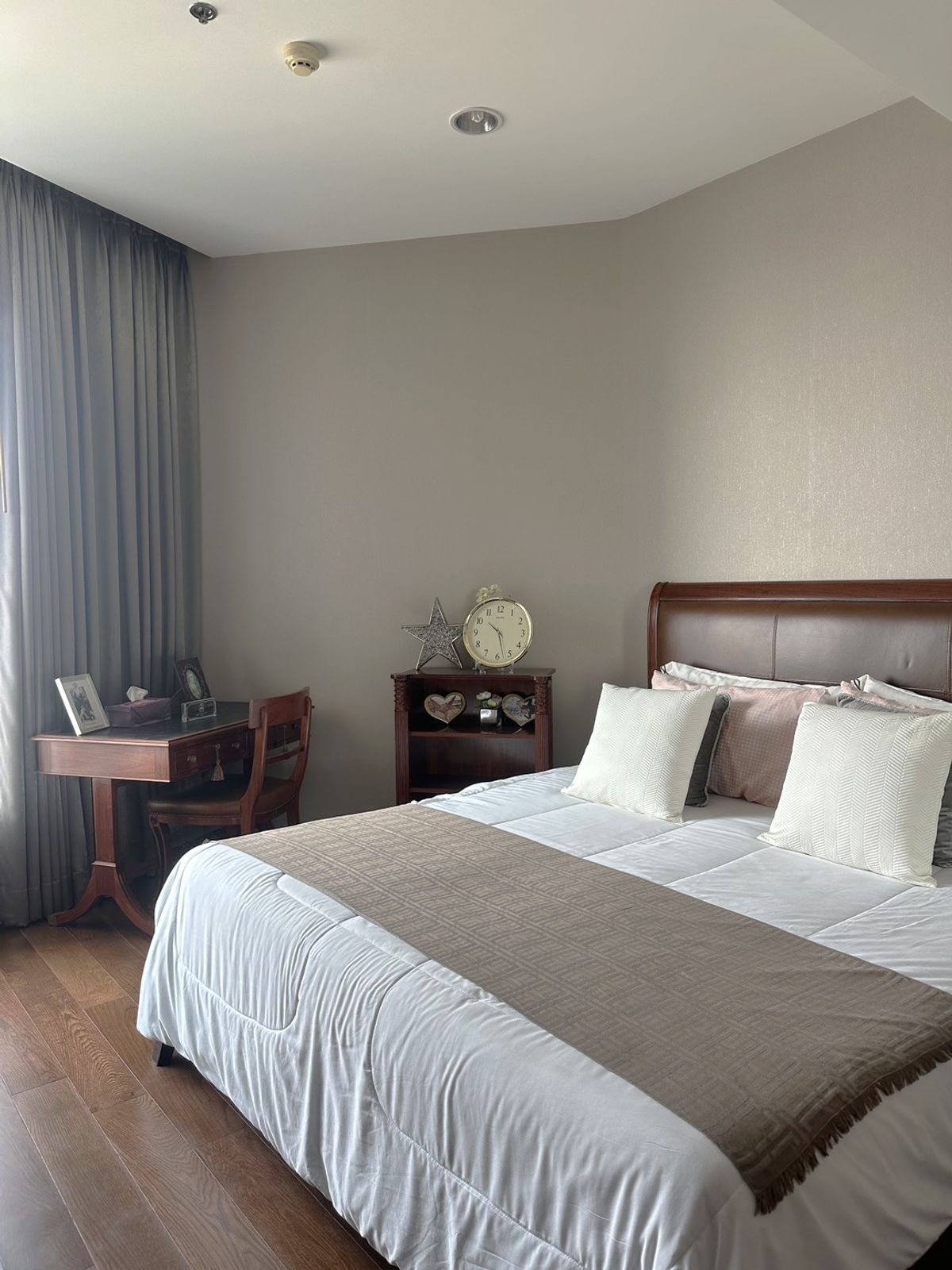 For SaleCondoSathorn, Narathiwat : 🏢 Condo for sale – Menam Residences 🌊✨