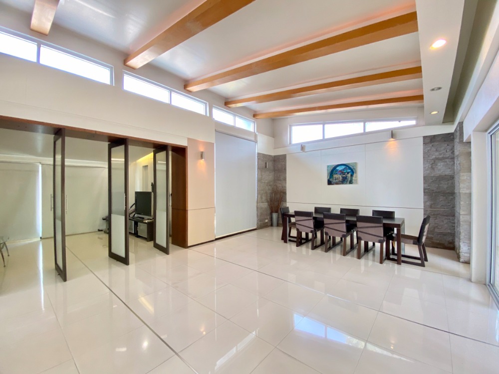 ขายบ้านปทุมธานี รังสิต ธรรมศาสตร์ : 🔥ขายบ้านเดี่ยว 2 ชั้น 223 ตร.ว. มีสวนหลังบ้าน (สารินปาร์ค รังสิต-คลอง 5)