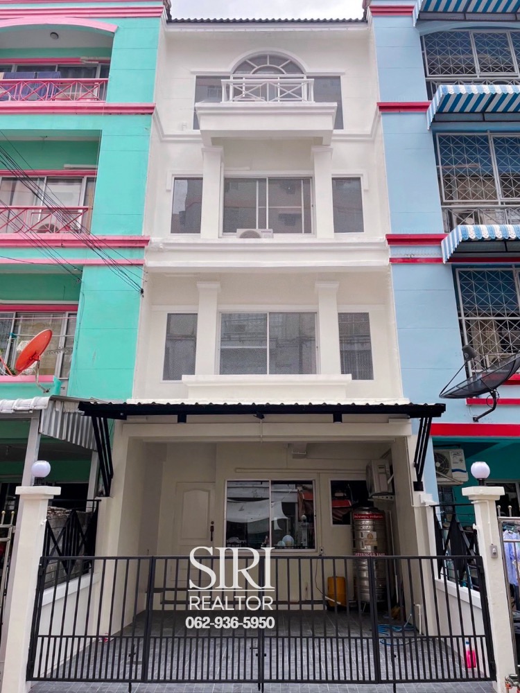 ให้เช่าทาวน์โฮมอ่อนนุช อุดมสุข : Townhome📍ซอยวชิรธรรมสาธิต 8 , เพิ่ง Renovate ใหม่, จาก BTS ปุณณวิถี เพียง 1km.