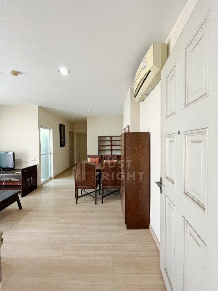 For Rent, Life @ Sathorn 10 2 Bedrooms 2 Bathrooms 63* Sqm. 2x Floor Special Price Only 32,000 THB/month 1 Year contract only Loading...