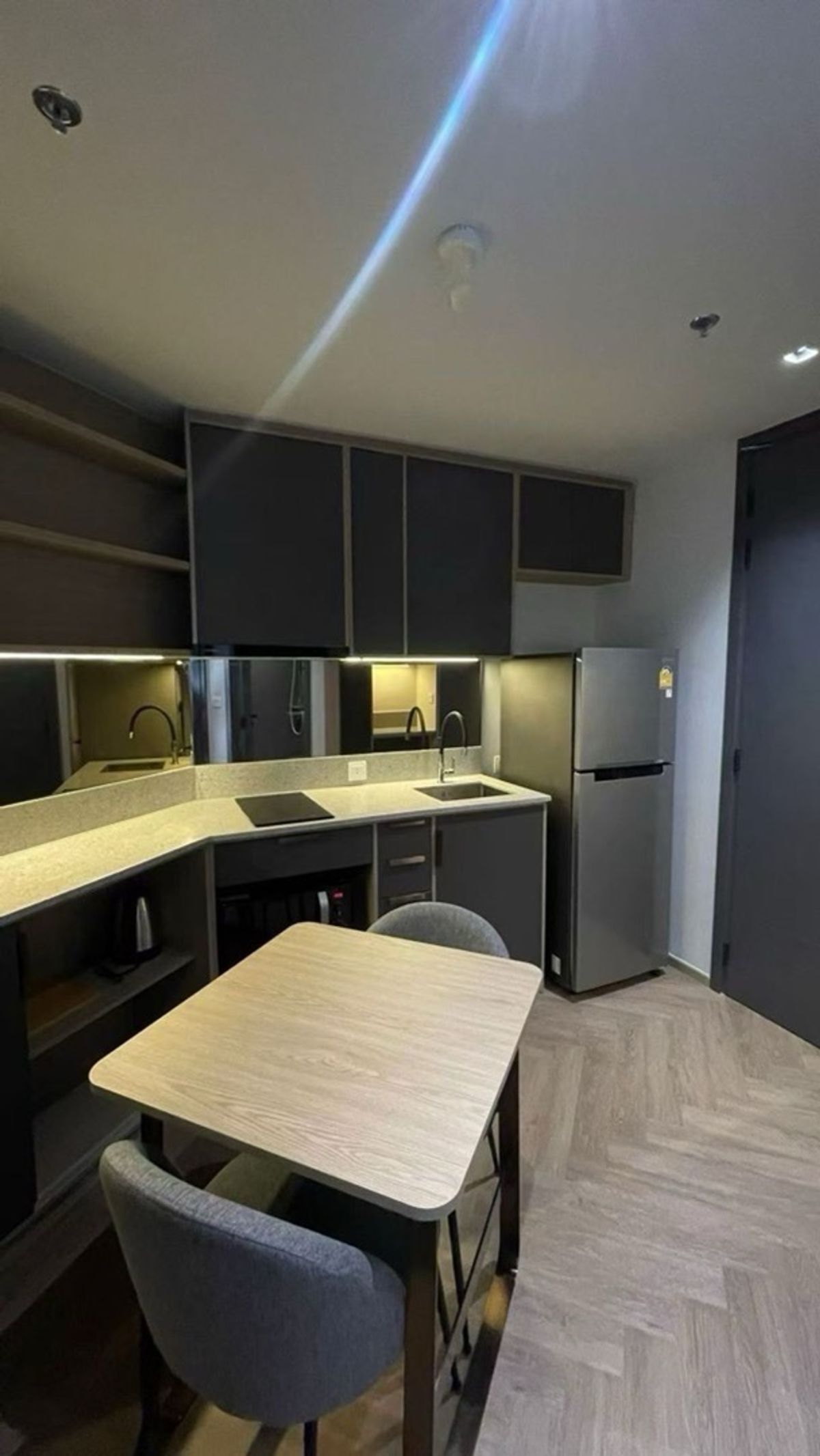 ให้เช่าคอนโดสยาม จุฬา สามย่าน : 🔥[For Rent] ว่างพร้อมจอง! ปล่อยเช่า คอนโด Chapter Chula – Samyan (แชปเตอร์ จุฬา – สามย่าน) ห้องใหม่  แต่งครบ🔥