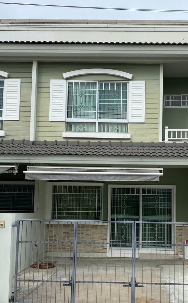 For RentTownhomeBangna, Bearing, Lasalle : Rent a 2 -story townhome. Can raise 17k animals. #Near Mega Bangna. 🔥🔥 Forever ready to move in. 🔥🔥. GL/MAPS/VXVMQTDCWS2GDWRW7. #Details 🚩 Town