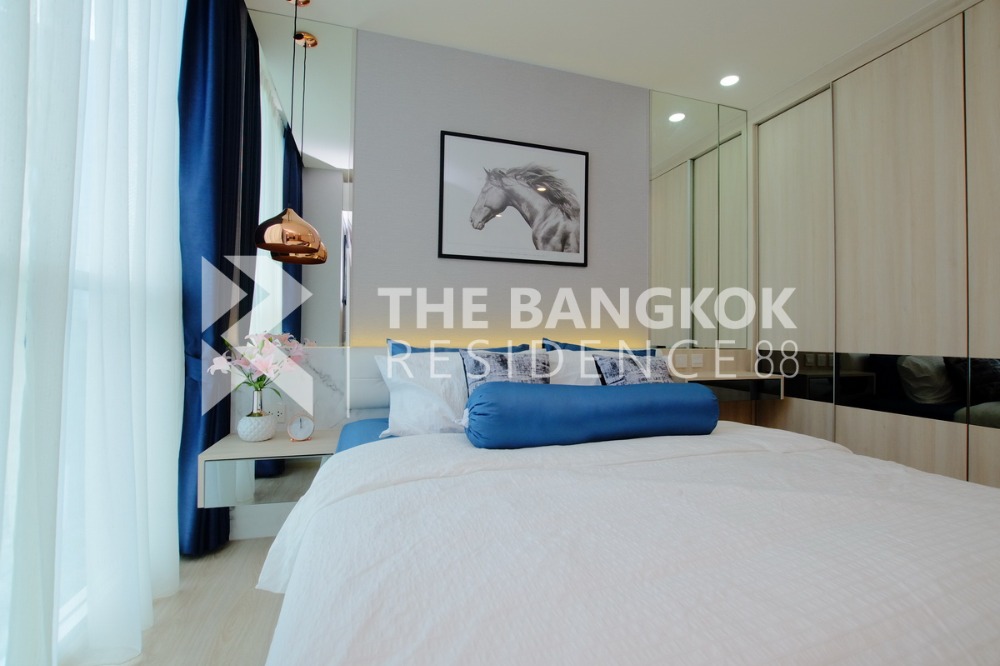 For RentCondoRatchadapisek, Huaikwang, Suttisan : 🔥 Urgent rent, very cheap, Noble revolve, beautiful room for rent, good price, nice to live in, 2 bed 2bath 54Sq.m., normal price 35,000, rent only 30,000 baht, corner room, beautiful.