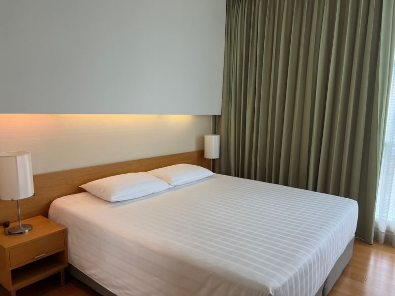 For RentCondoSathorn, Narathiwat : For Rent Chatrium Residence Riverside Unit 1308 (River View)(Soi Charoen Krung 68)