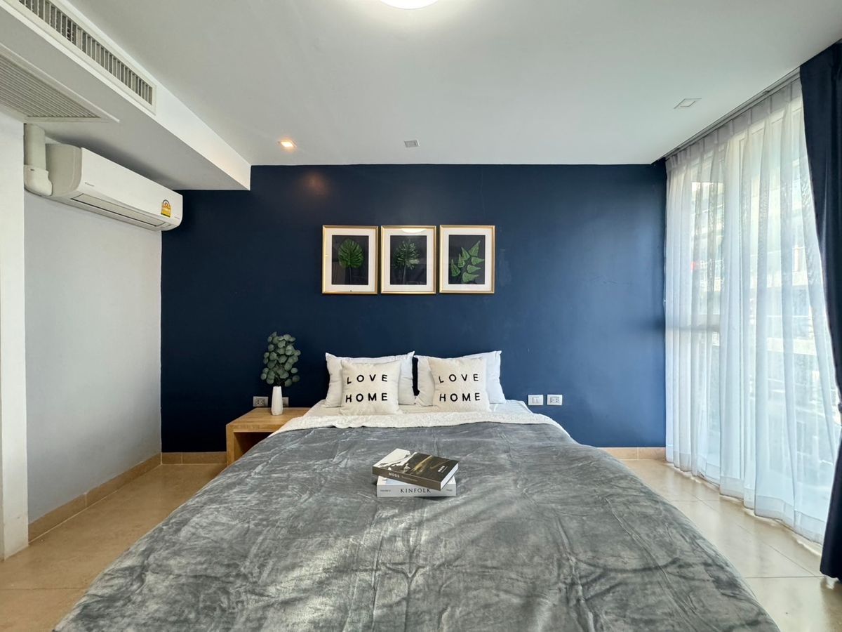 For RentCondoPattaya, Bangsaen, Chonburi : Rent! Centara Avenue Residence Condo Pattaya 🚫 Room Room True Cover 🚫🚫🏡 Large room 70 sq.m. | 2 bedrooms, 2 bathrooms | Full furniture 📍 Central location in Pattaya Near important places: ✅ Central Pattaya (Central Pattaya) ✅ Pattaya Beach (Pattaya Beach)