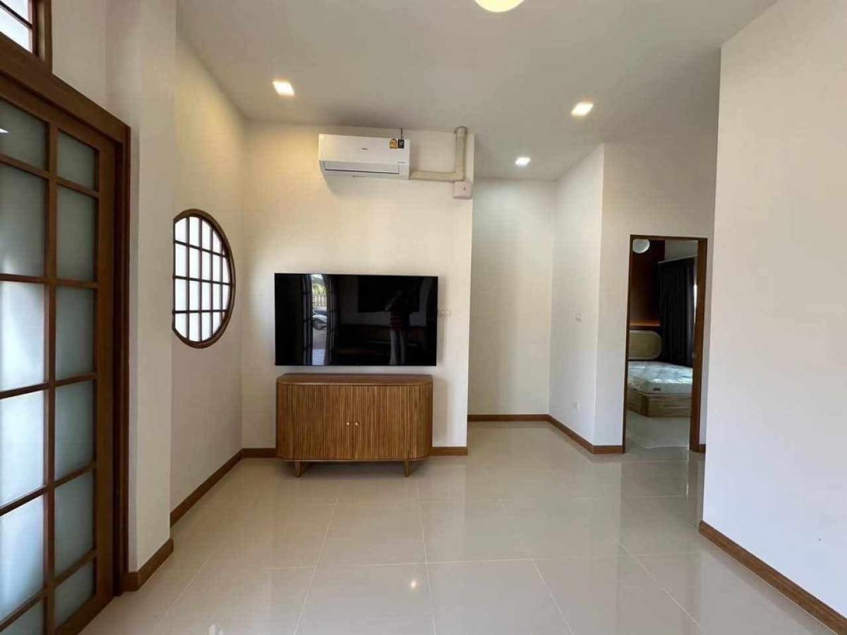 🔥🔥 Free house for rent New decoration ready to move in 🔥🔥 Loading...