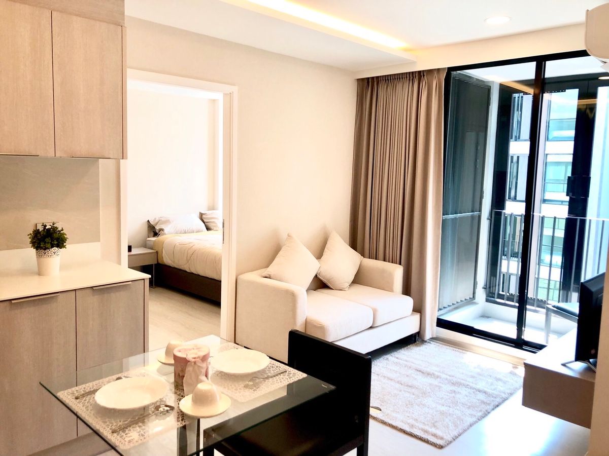 For RentCondoSukhumvit, Asoke, Thonglor : ✨ Quick rental, Sukhumvit condo, 2 bedrooms, complete decoration furniture Service for having fitness, excellent location, near BTS Thonglor
