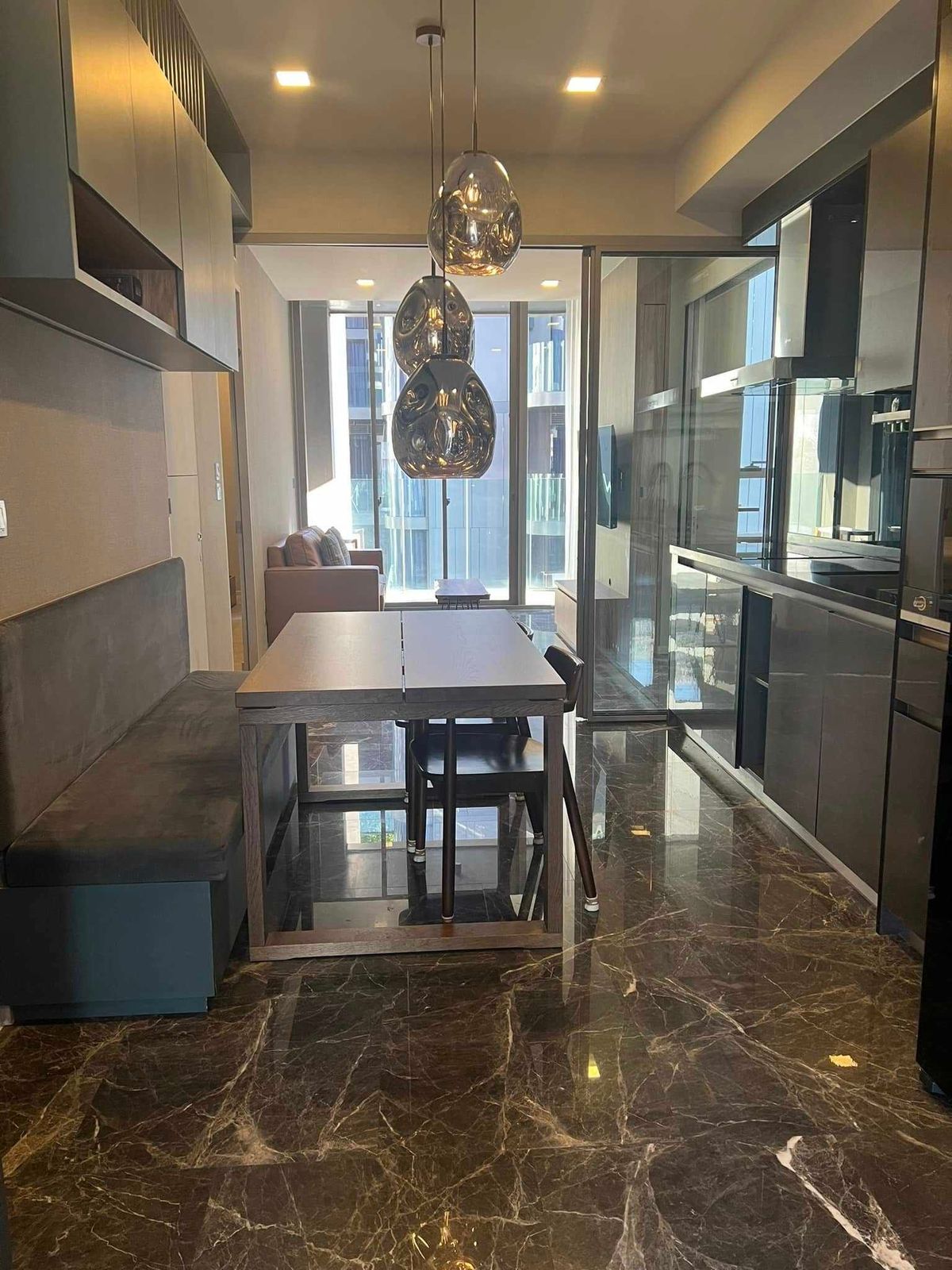 ขายคอนโดสุขุมวิท อโศก ทองหล่อ : LTH12070 – Ashton Residence 41 FOR SALE Size 68 sqm. 2 beds 2 baths Near BTS Phrom Phong Station ONLY 14.99 MB