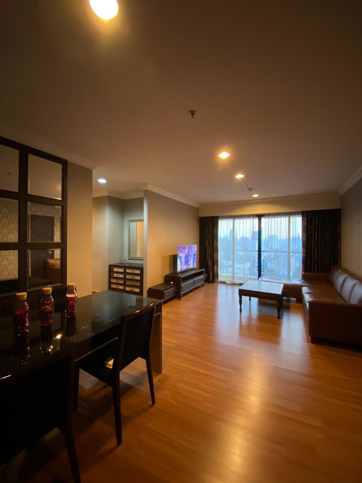 For SaleCondoAri,Anusaowaree : LTH12101re - The Crest Phahonyothin 11 For Sale Size 97 SQM. 3 Beds 2 Baths Near BTS Saphan Khwai Station Only 12.9 MB