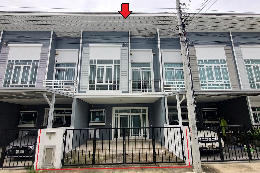 ขายทาวน์โฮมพระราม 5 ราชพฤกษ์ บางกรวย : ทาวน์เฮ้าส์ 2 ชั้น 3 ห้องนอน 2 ห้องน้ำ หน้ากว้าง 5.7 เมตร หันหน้าทิศเหนือ
