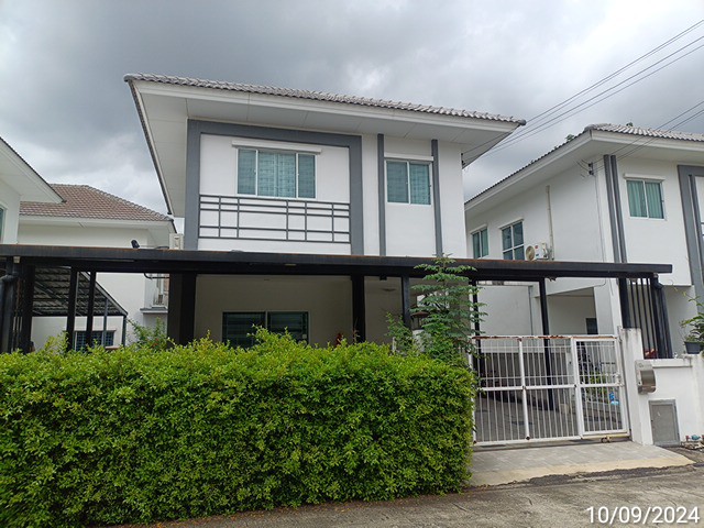 For SaleHouseMin Buri, Romklao : 2 -story twin house, detached house style