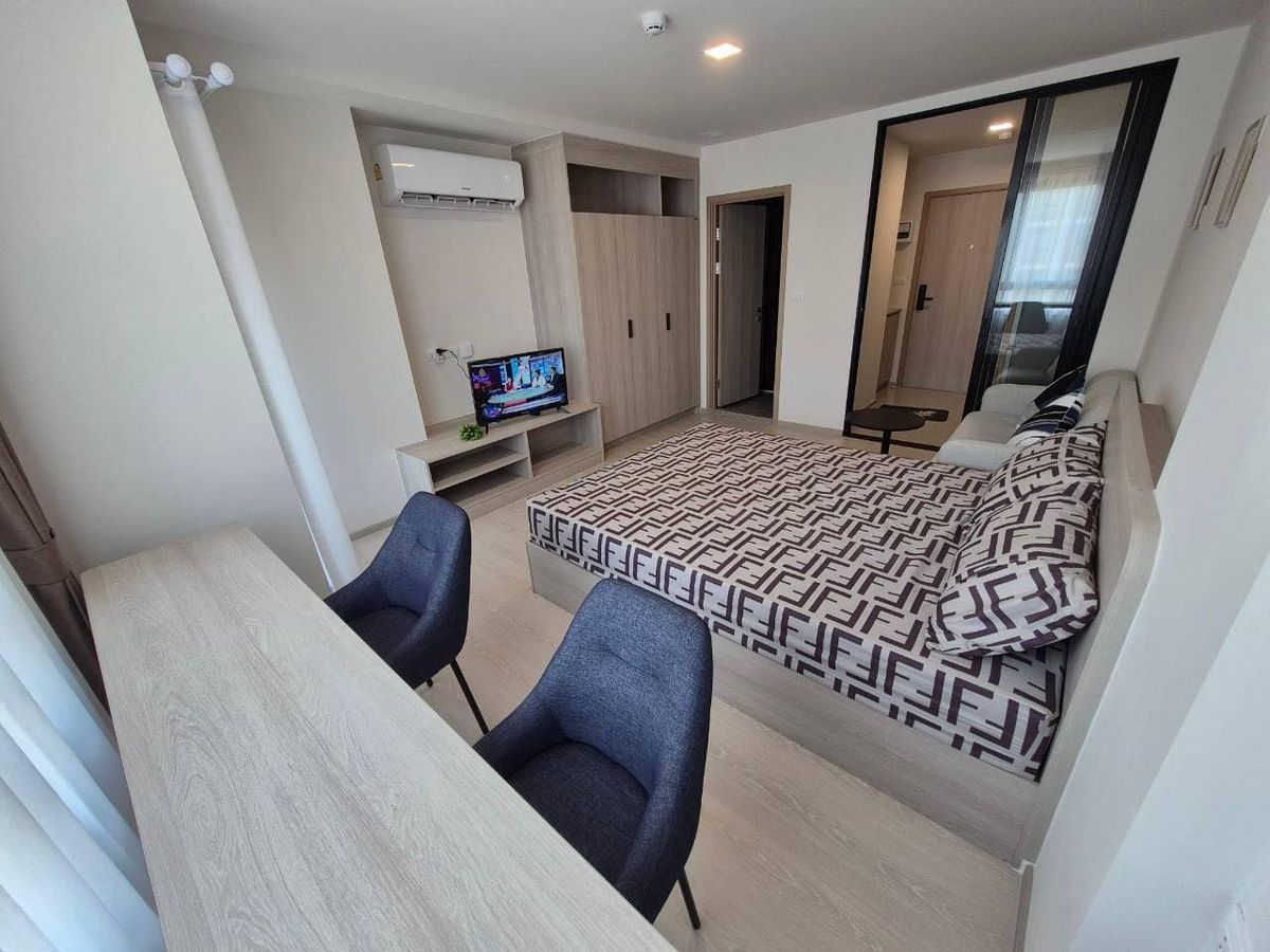 For RentCondoPathum Thani,Rangsit, Thammasat : ✨Provide Living ✨ Rent DCONDO HYPE. New room, unboxing, very good price.